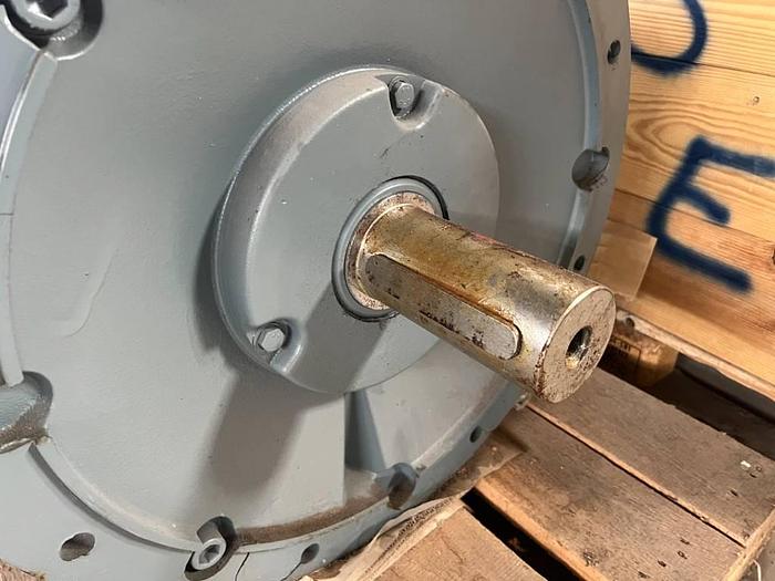 VEM IE3-W41R 315MY4 NS LL TPM HW