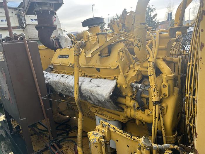 Usato 2000 Caterpillar 3412 455 kVA/364 kW