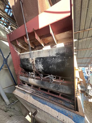 Usato Loro & Parisini 5700 x 1800 mm