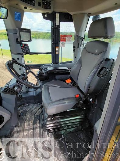 Used 2021 Jon Deere 744L Wheel Loader
