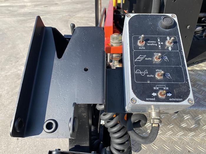 Usato 2004 DYNAPAC F 141C