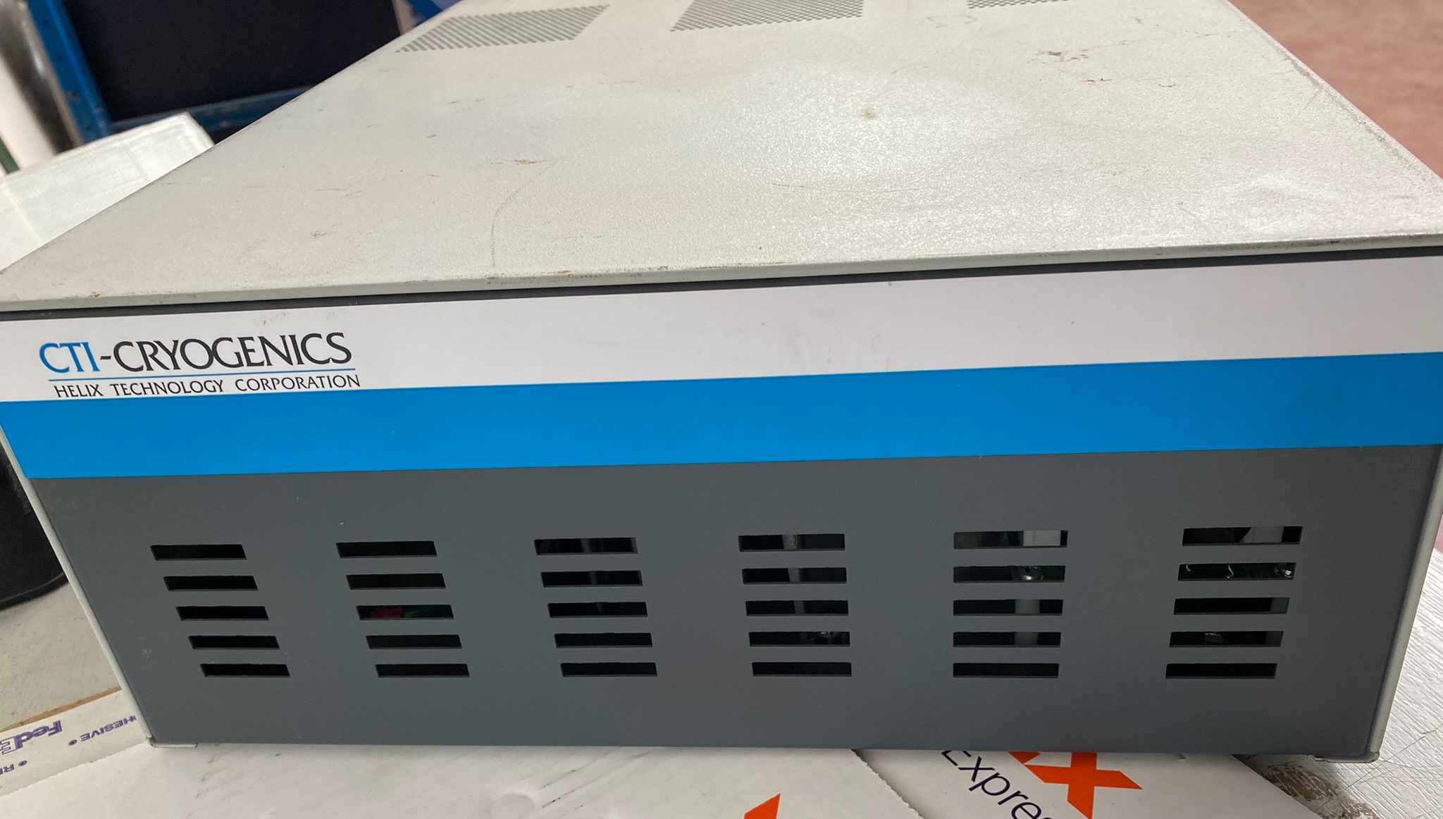 Used CTI-CRYOGENICS 8124063G001 CONTROLLER