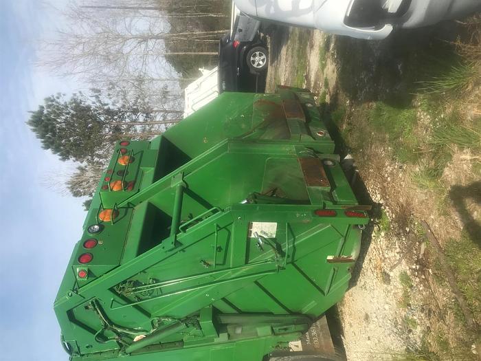 Used 2002 Mack LE 613- Stock #: 8681