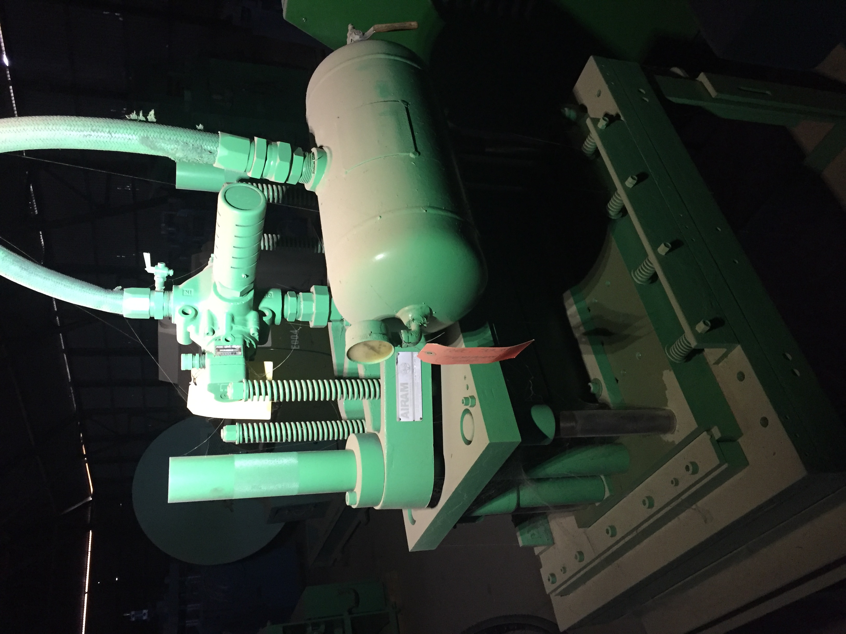 Used 7 Ton Airam 2 Post Cut-Off Press