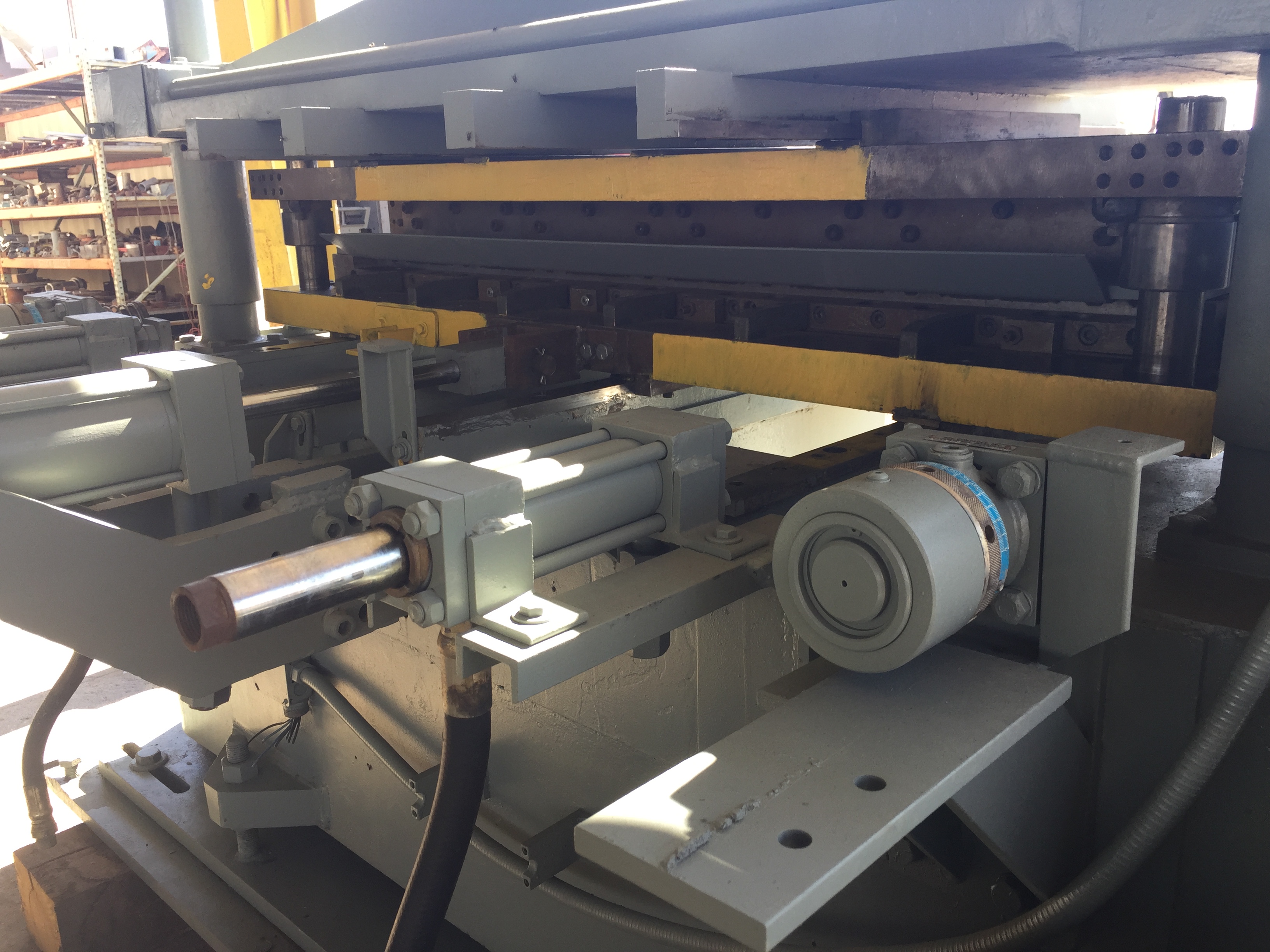 Used Yoder Flying-cut-off Shear