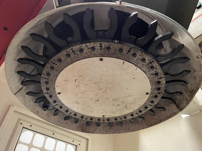 Gebruikt Baron Max VM 16