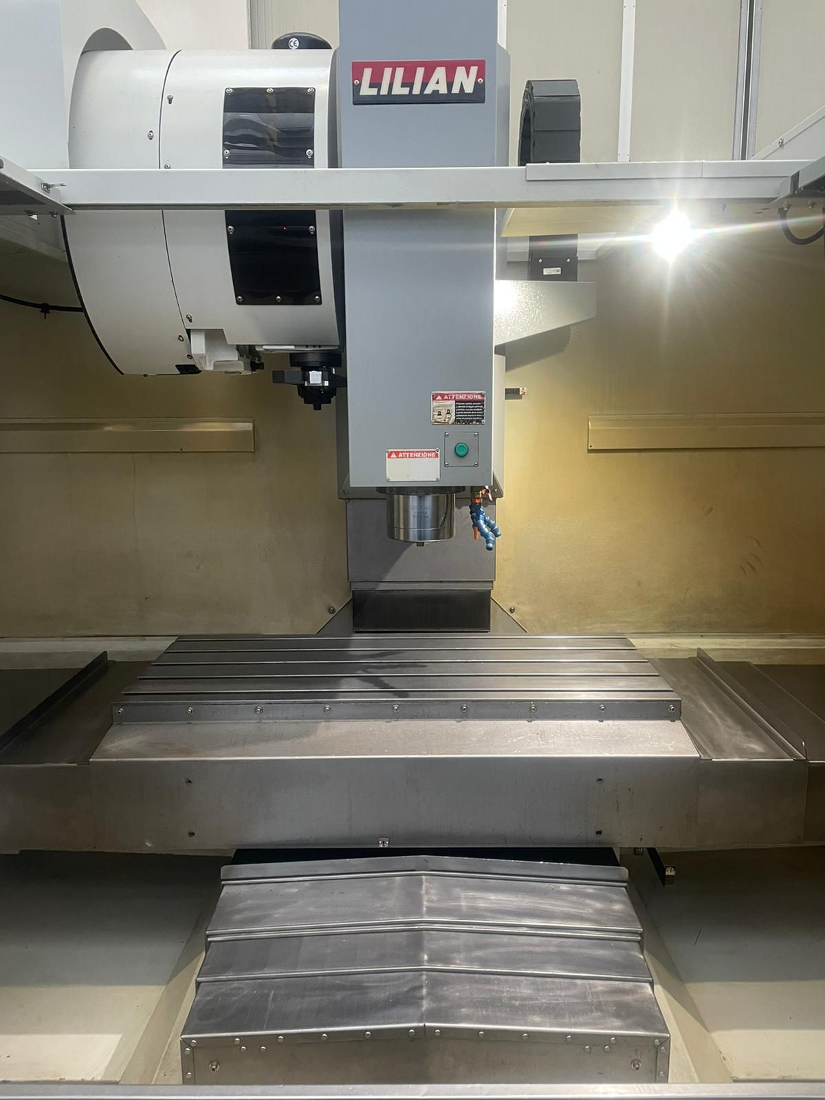 Usato 2012 Lilian SVM-100H