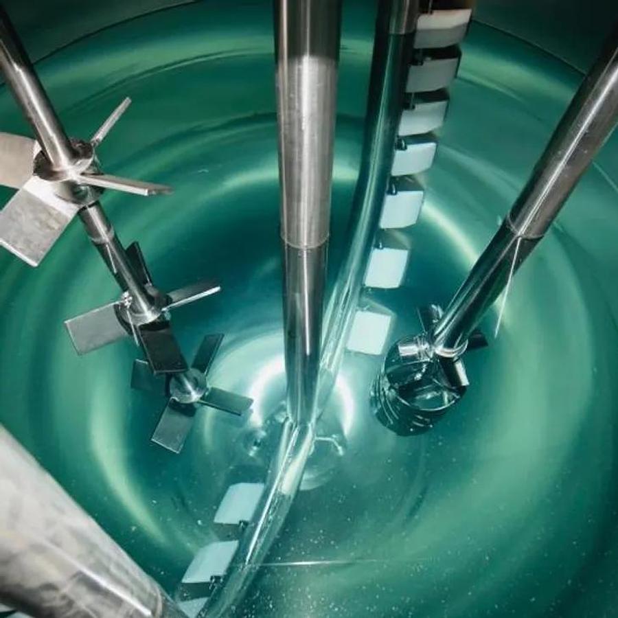 1000 Gallon Stainless Steel Steam Jacketed Kettle with Agitator