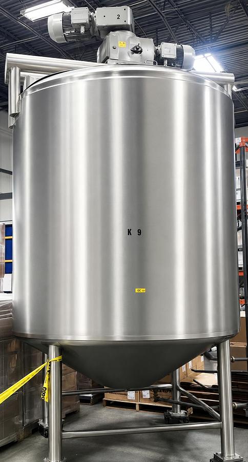 1000 Gallon Stainless Steel Steam Jacketed Kettle with Agitator