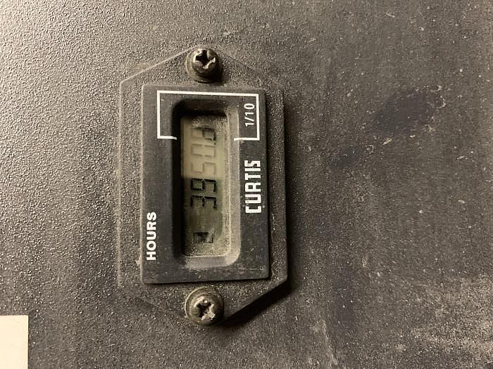 Used 2010 FANUC M900iA/260L 6 AXIS CNC ROBOT WITH R30iA CONTROLLER