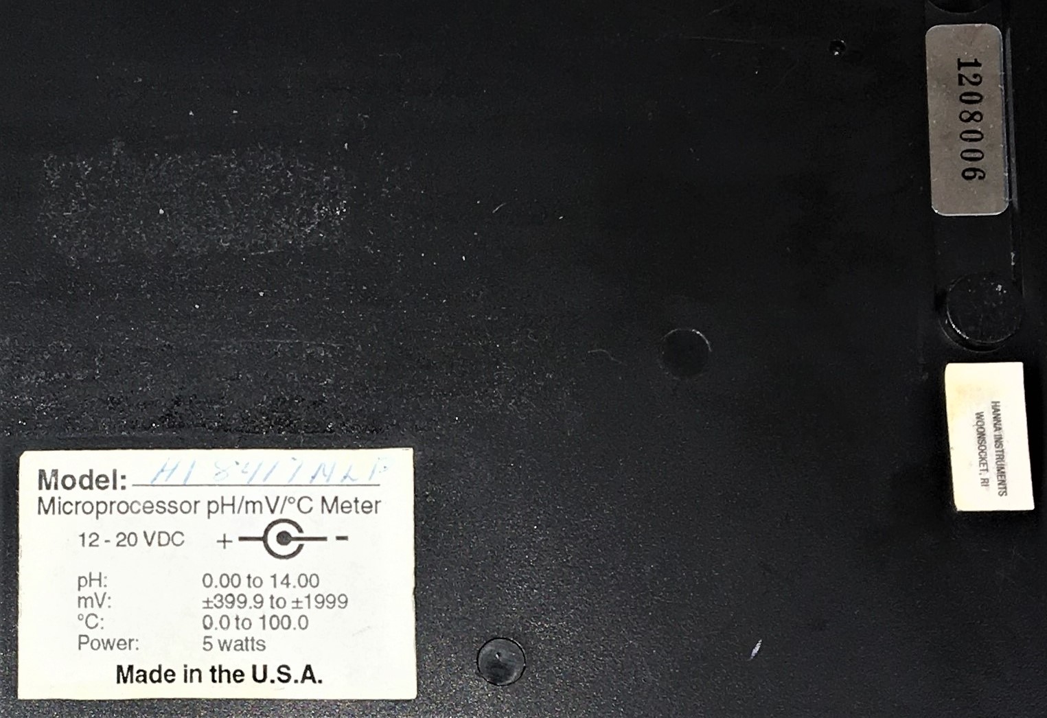 Used Hanna HI 8417 Benchtop pH Meter