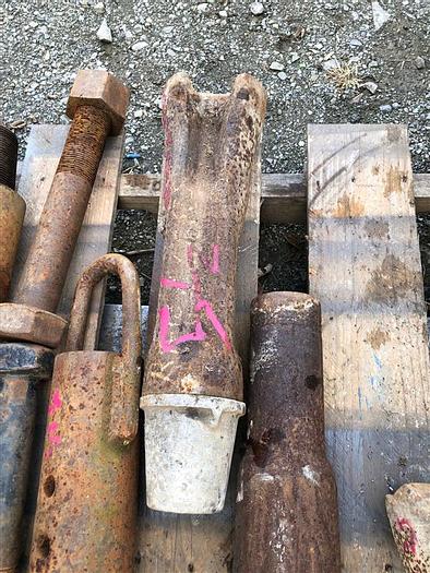 Used 5-1/2" Chisel Style Drill Bit 2.25x3.25 Thread for Cable Tool