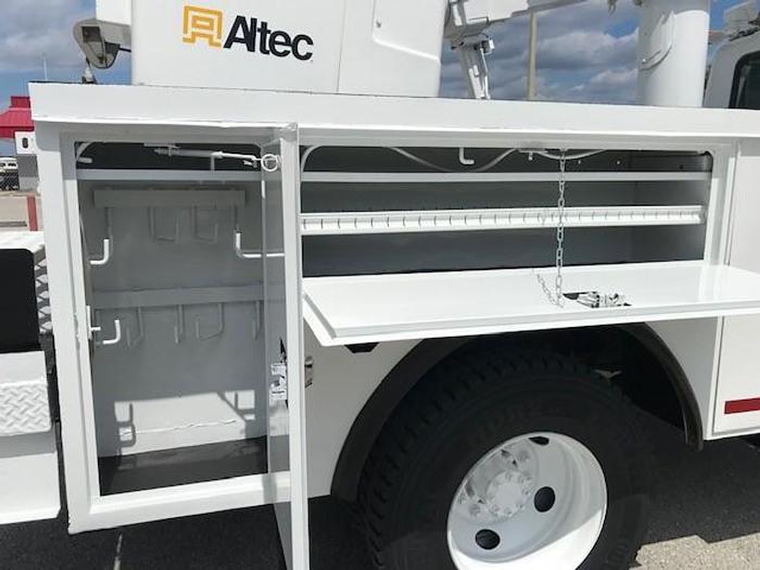 Used Altec TA45M 50ft Bucket Boom on 2009 International 4300 Utility Truck - C91761