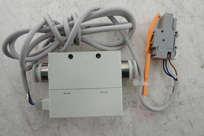 Used SMC PFM511-C8-1 Flow Sensor