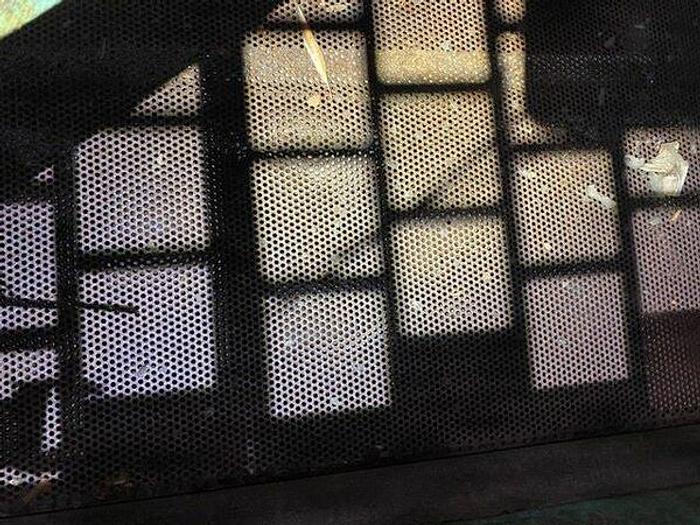 Used 8'x 16' BM & M CHIP SCREEN