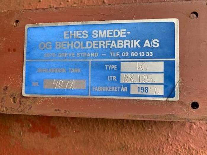 Brugt 28 m3 jerntank