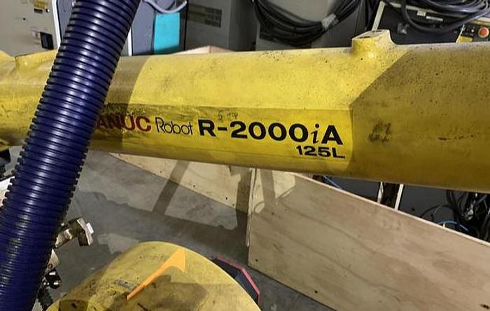Used FANUC R2000iA/125L 6 AXIS CNC ROBOTS WITH RJ3iB CONTROLLERS