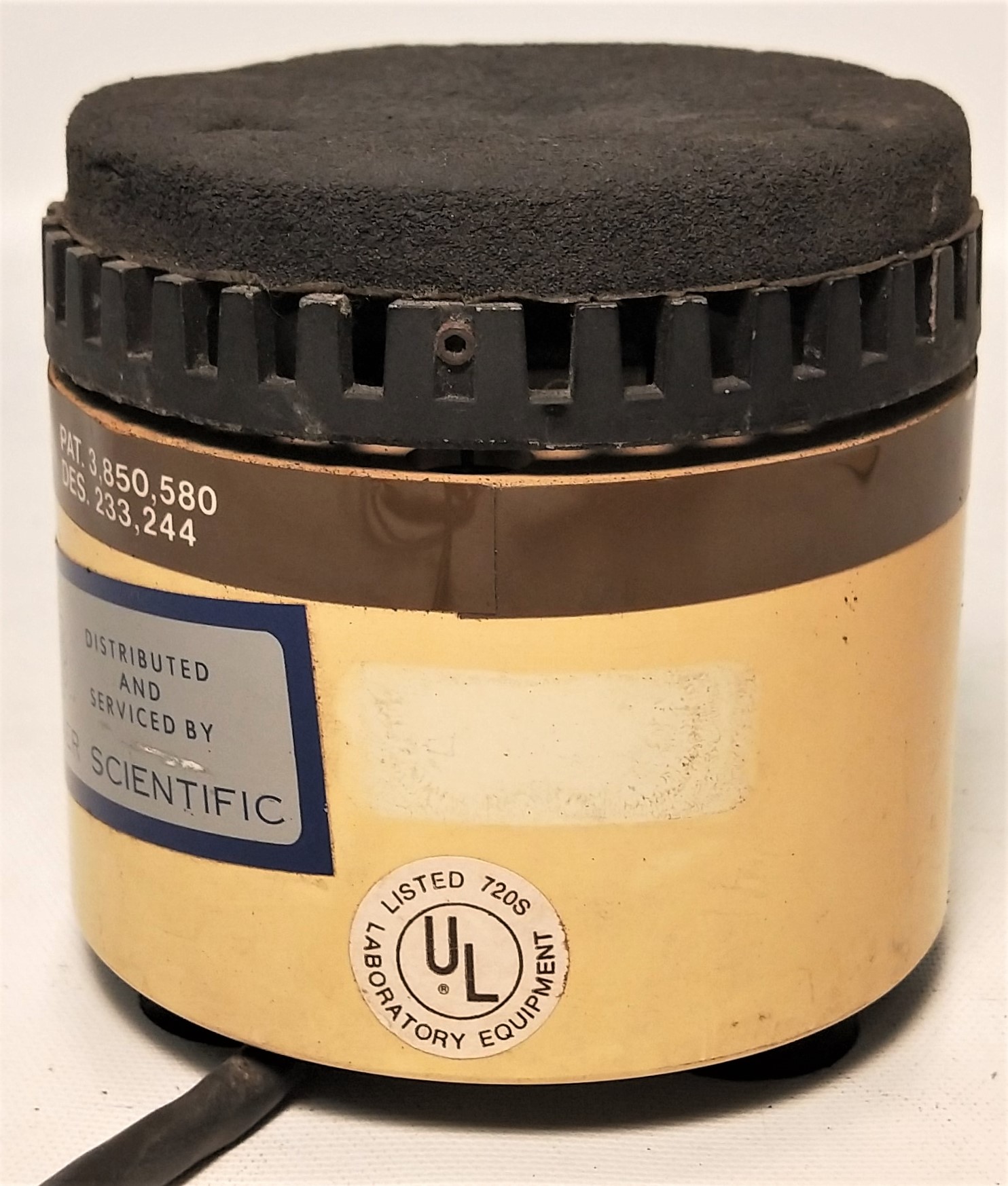 Used Thermolyne MaxiMix I 16700 Vortex Mixer