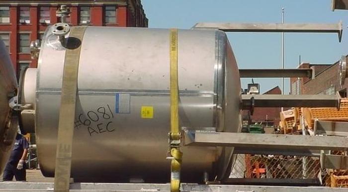 Used 200 GALLON/750 LITER MUELLER TANK – S/S – #6081