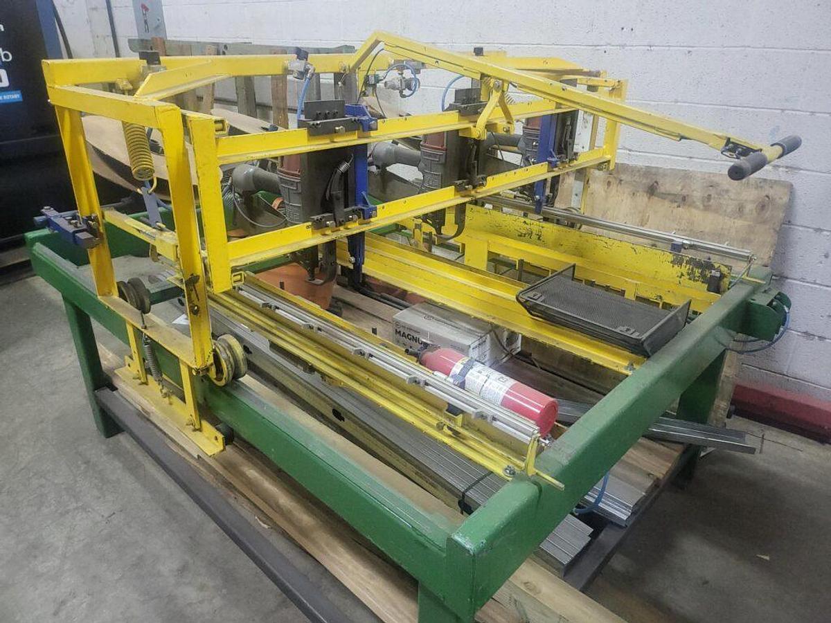 Used USED PALLET CHIEF II NAILER