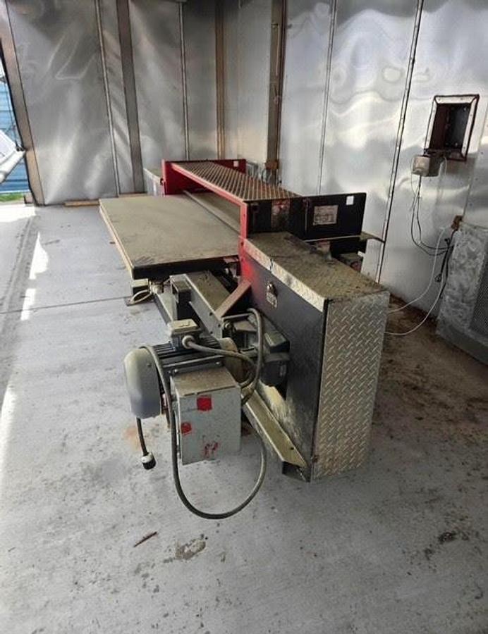 Used USED PALLET HAWG USED