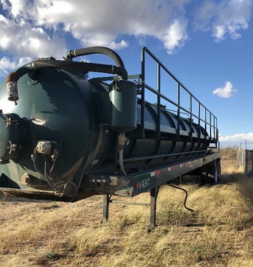 Used 2010 Troxell 130bbl Vac Trailers