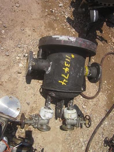 Used Used Southern Heat Exchanger approximately 300 sq ft 304L vertical shell and tube heat exchanger.