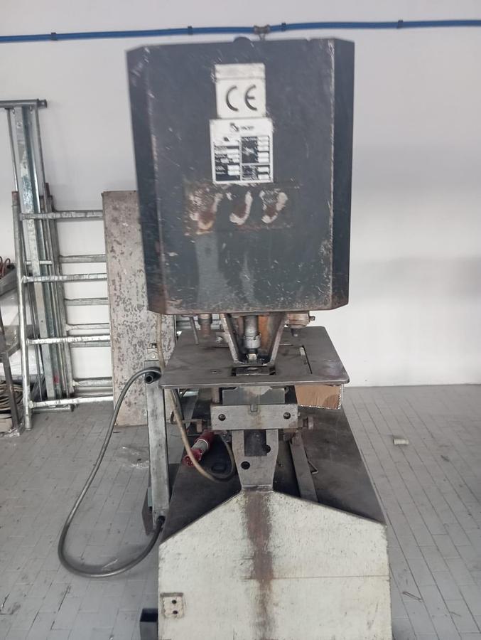 Usato FICEP PUNZONATRICE 