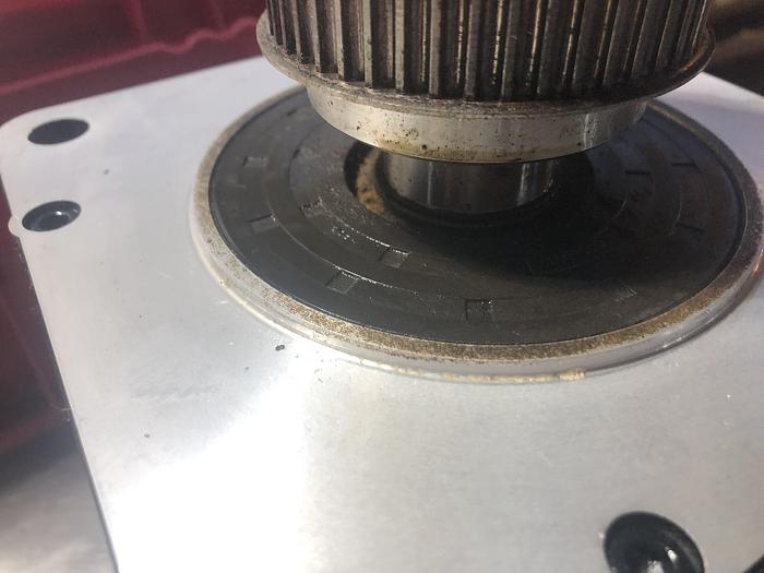 Used Fanuc A06B-0142-B084 AC Servo motor(M2)