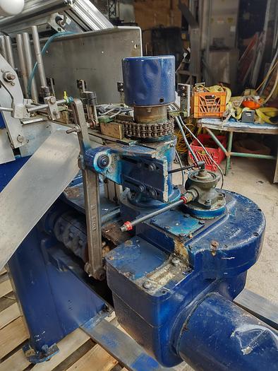 Used Bartelt IM9 poucher