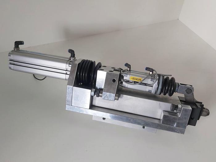 Gebraucht Zustellzylinder und Klemmung, Hub 125mm K1, Festo gebraucht-Top