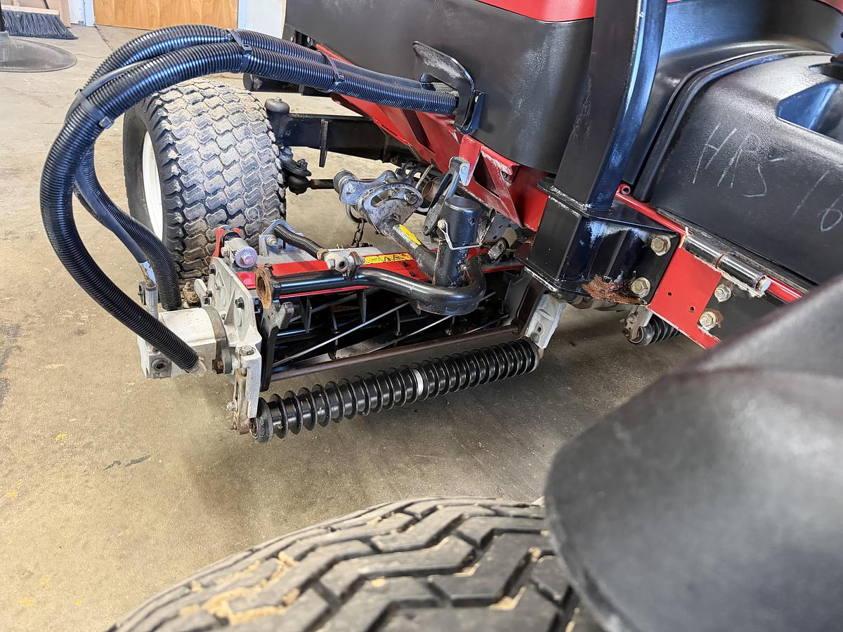 Used 2017 Toro Reelmaster 5510-D Fairway Mower