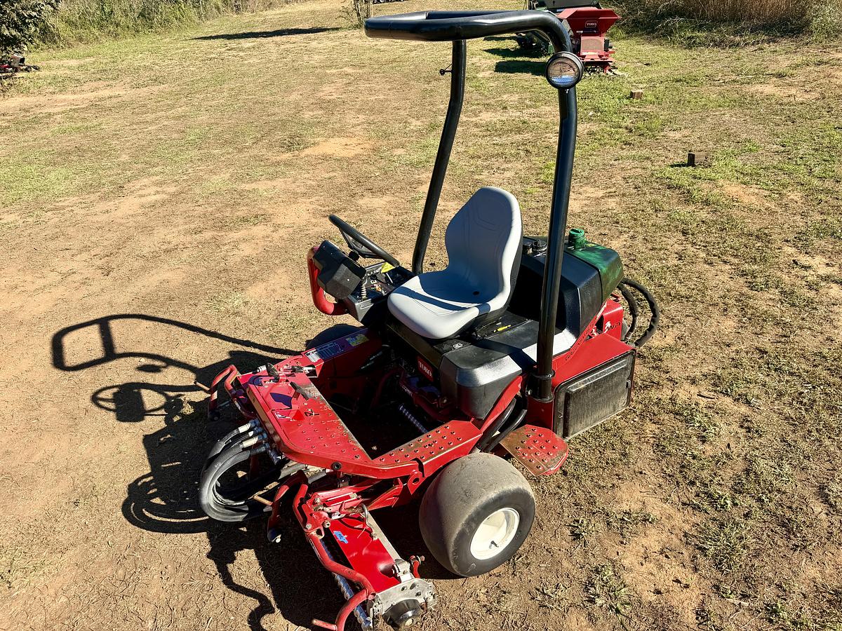Used 2003 Toro Greensmaster 3250-D