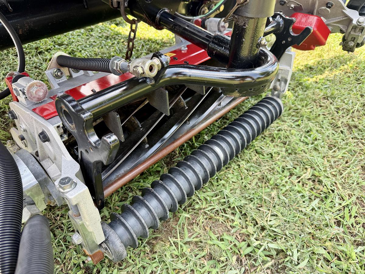 Used 2019 Toro Reelmaster 3575-D Fairway Mower