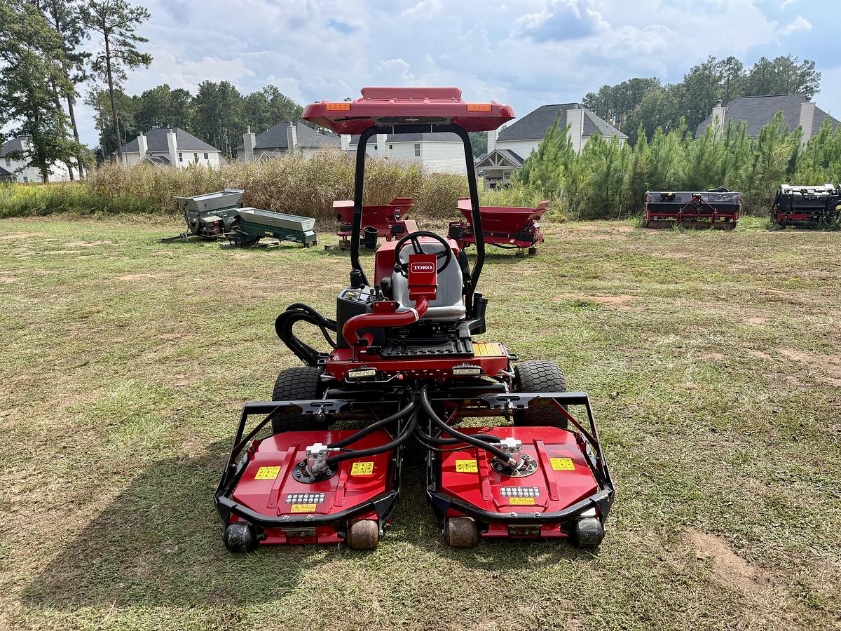 Used 2018 Toro Groundsmaster 3500-D Sidewinder