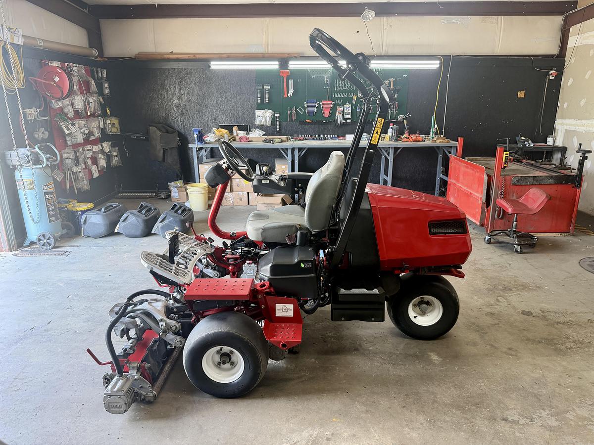 Used 2021 Toro Greensmaster eTriflex 3360