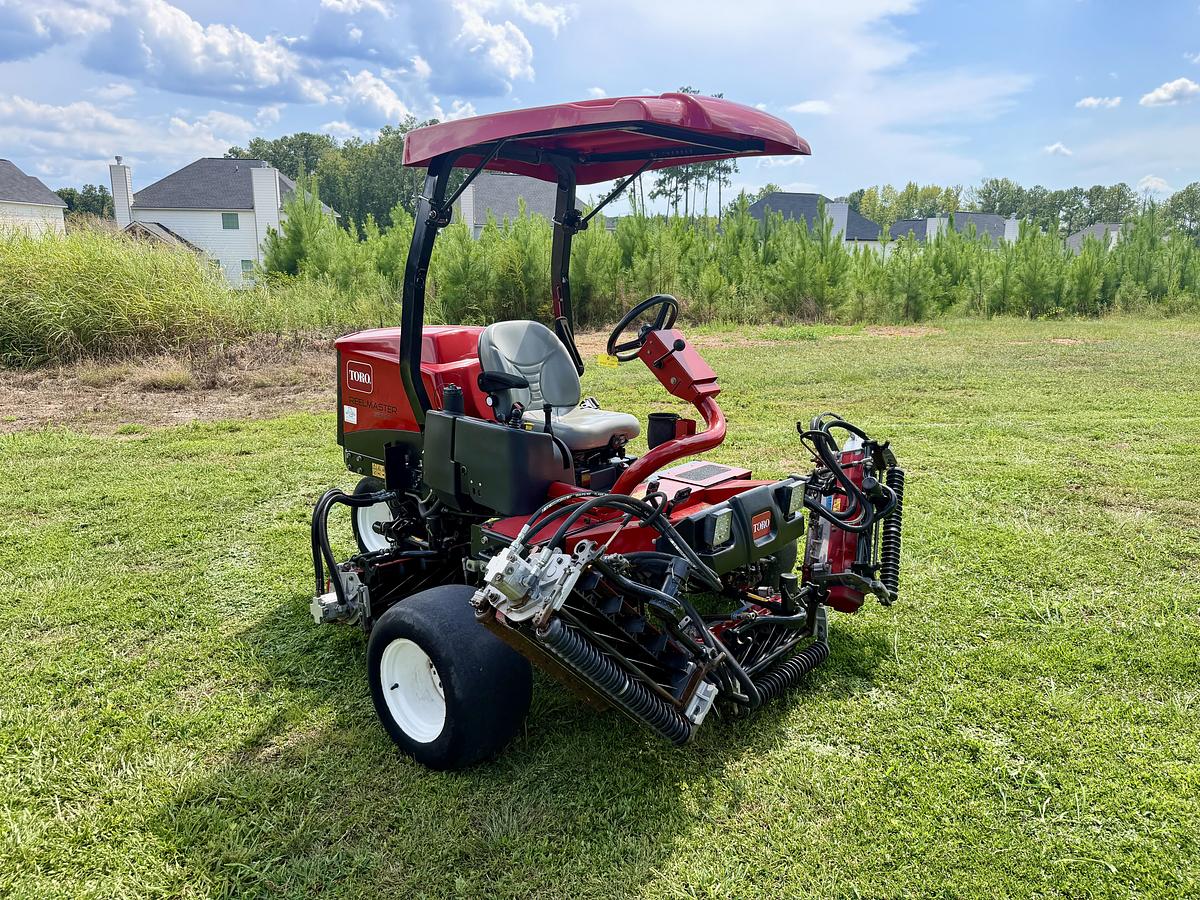 Used 2019 Toro Reelmaster 3575-D Fairway Mower