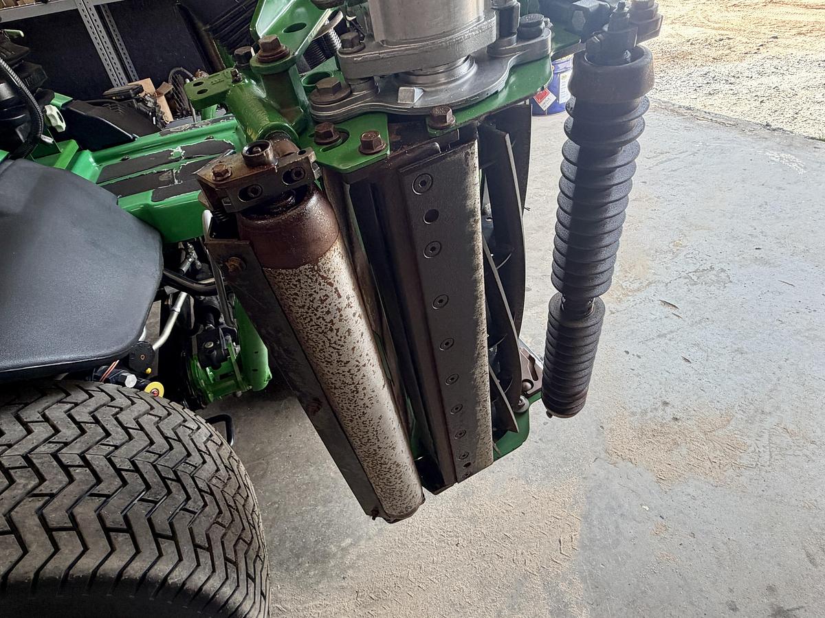 Used 2019 John Deere 7700A Fairway Mower