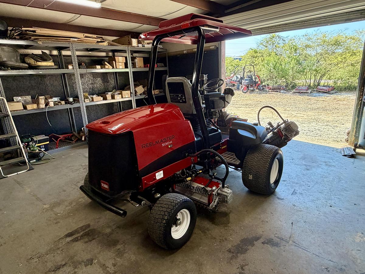 Used 2021 Toro Reelmaster 5010-H Fairway Mower