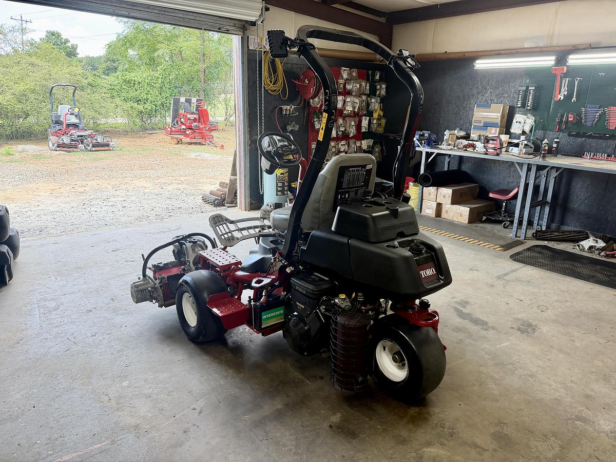 Used 2021 Toro Greensmaster 3320 Triflex