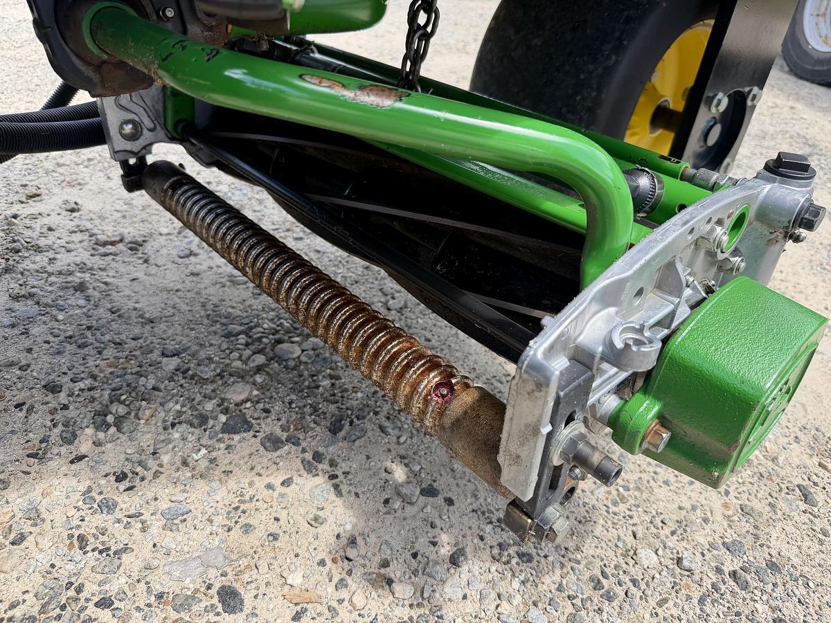 Used 2021 John Deere 2400 Precision Cut