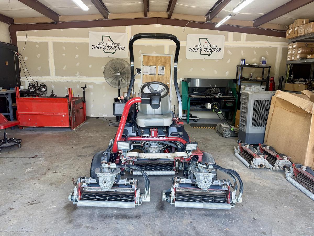 Used 2013 Toro Greensmaster 3300 Triflex