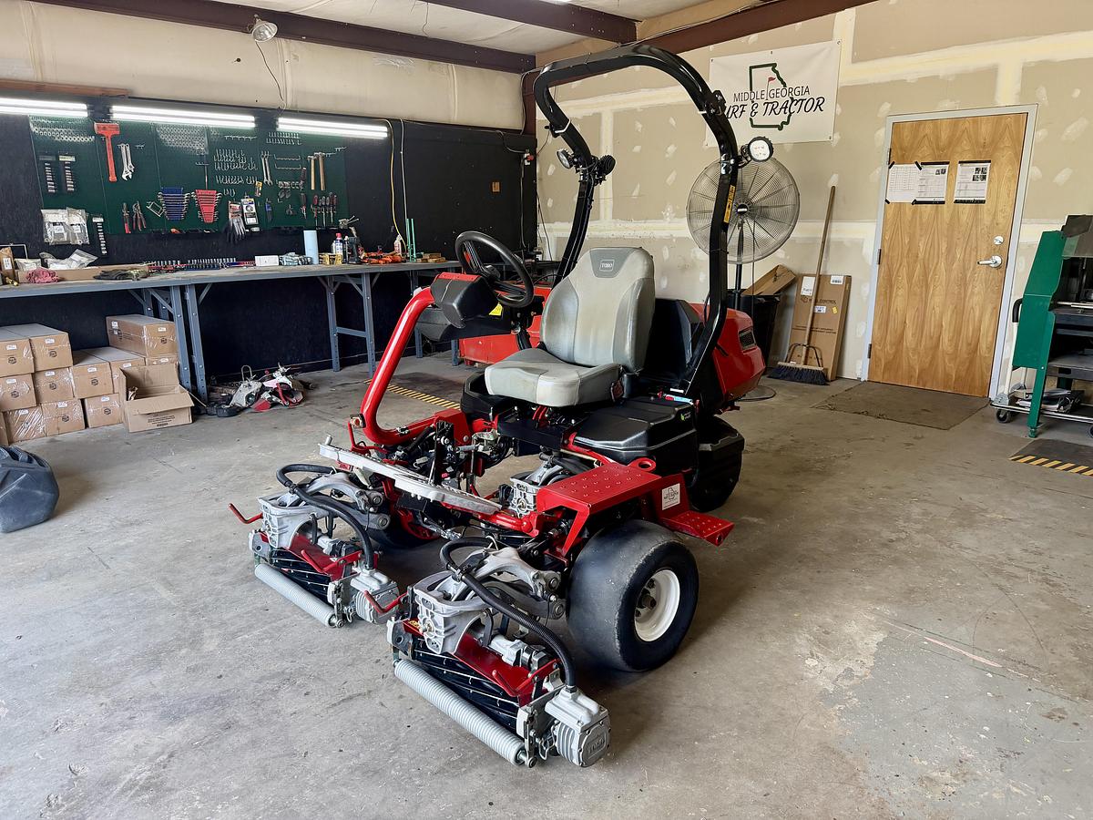 Used 2021 Toro Greensmaster eTriflex 3360