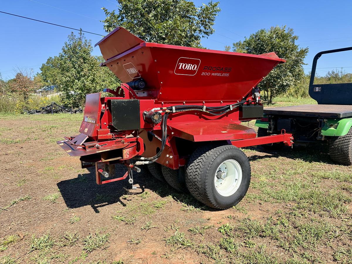 Used 2020 Toro Propass 200 Top Dresser