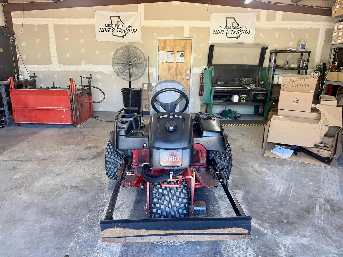 Used 2011 Toro Sandpro 3040