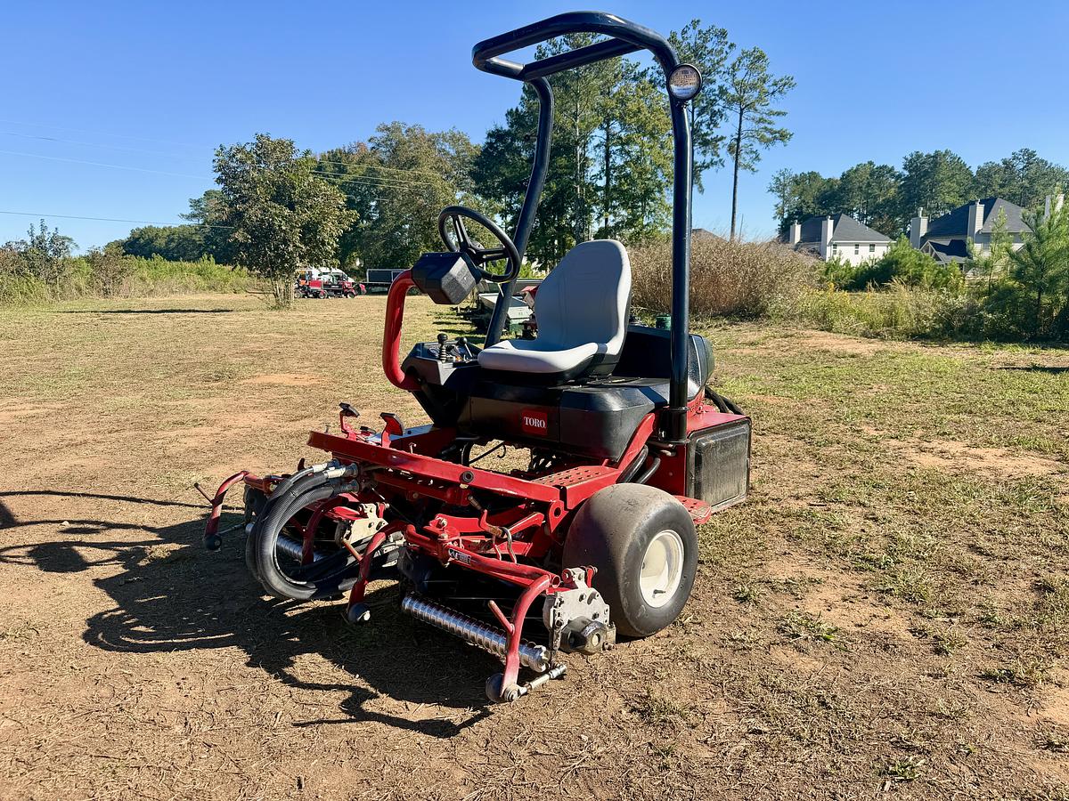 Used 2003 Toro Greensmaster 3250-D