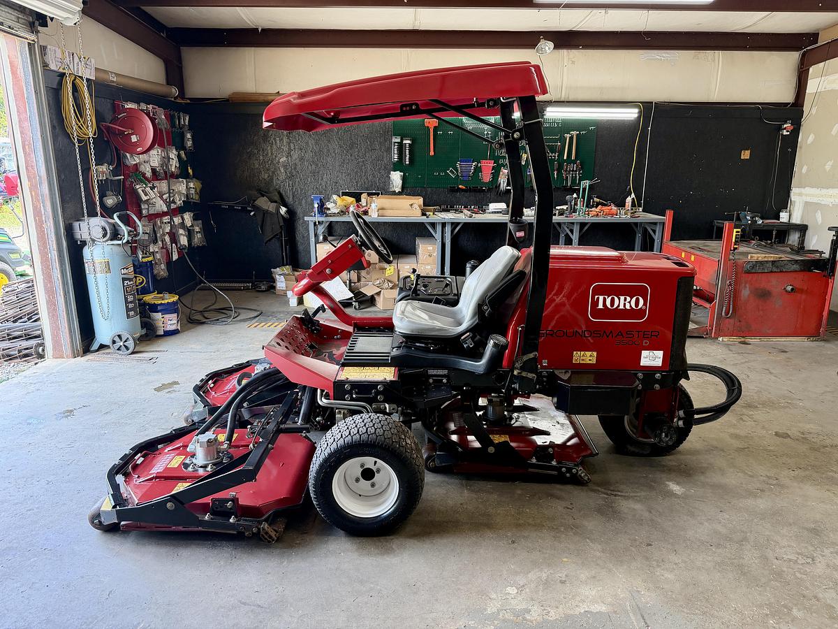 Used 2018 Toro Groundsmaster 3500-D Sidewinder