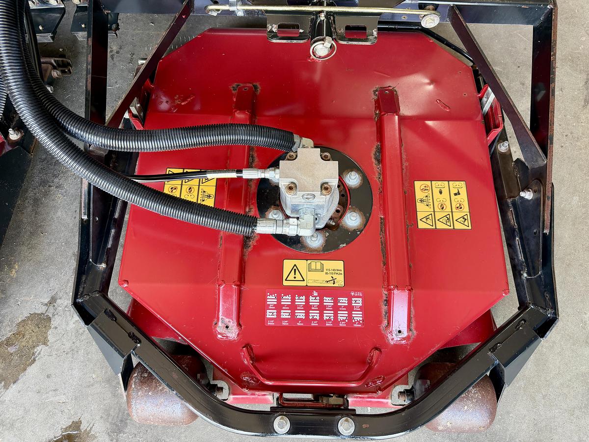 Used 2018 Toro Groundsmaster 3500-D Sidewinder