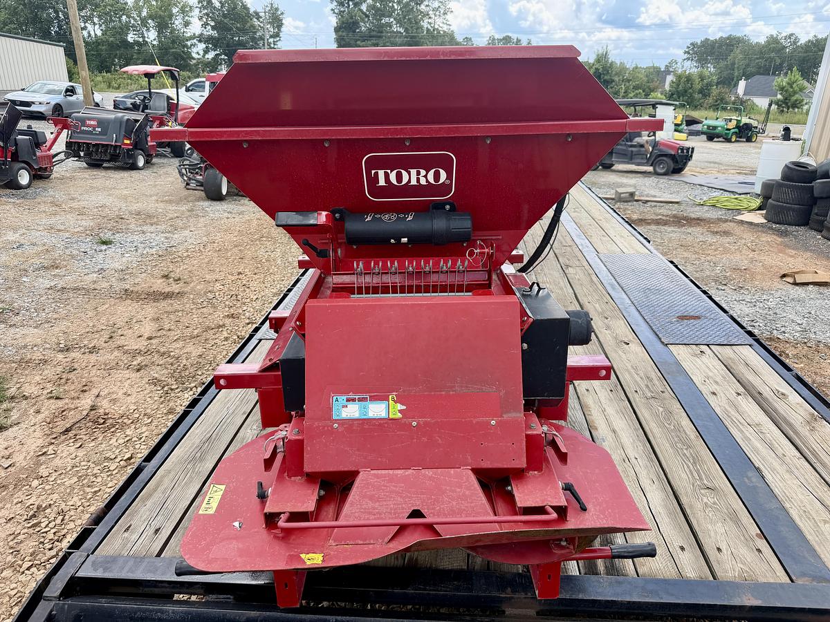 Used 2015 Toro Propass 200 Top Dresser