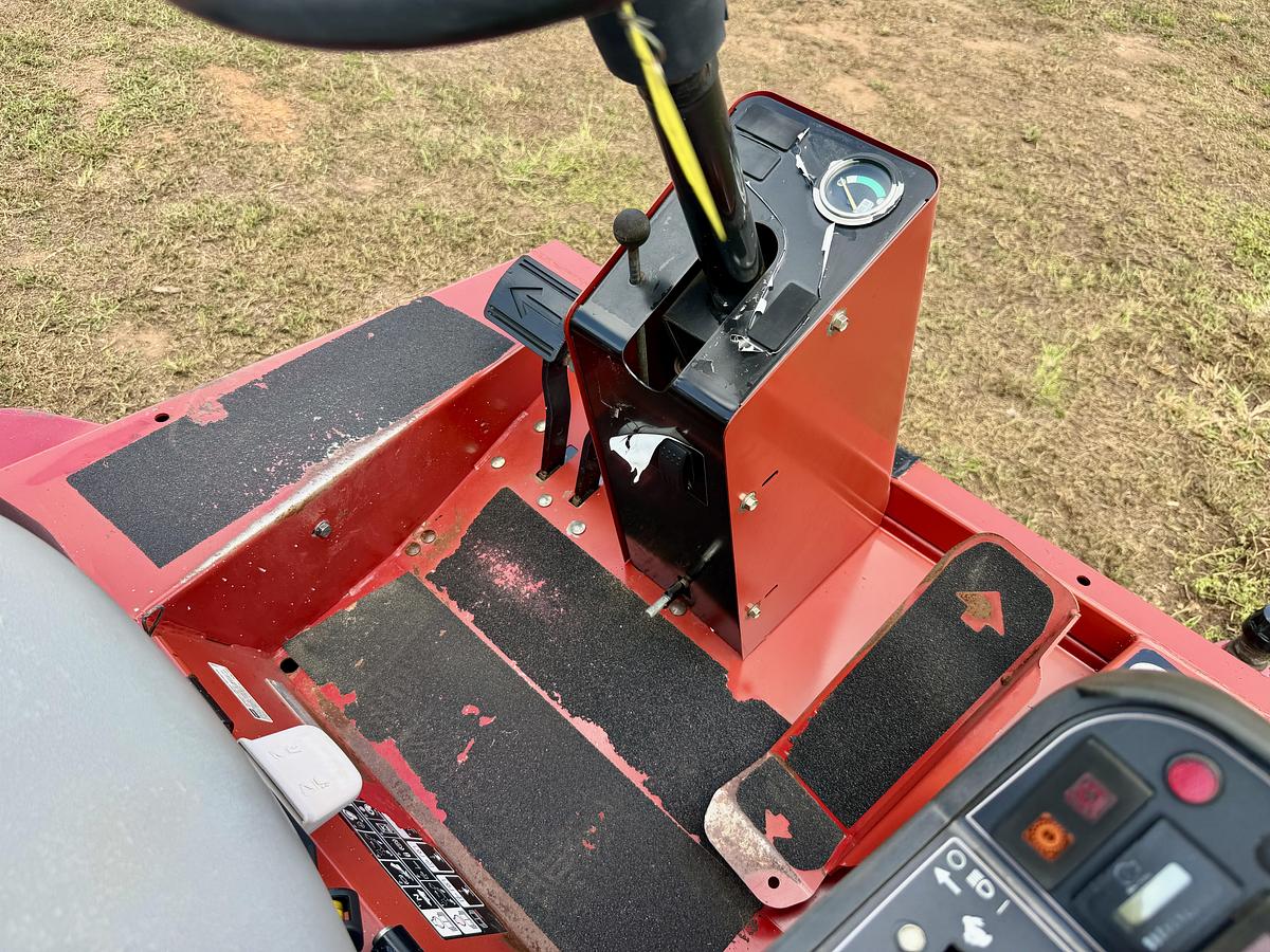 Used 2014 Toro Groundsmaster 4000-D